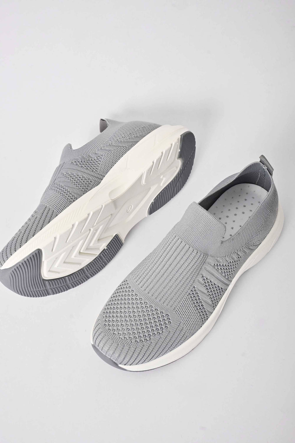 Walk Men's Slip On Minor Fault Slip On Sneakers