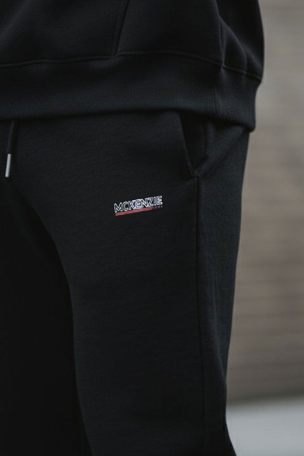 Mckenzie Men's Jogger Pants