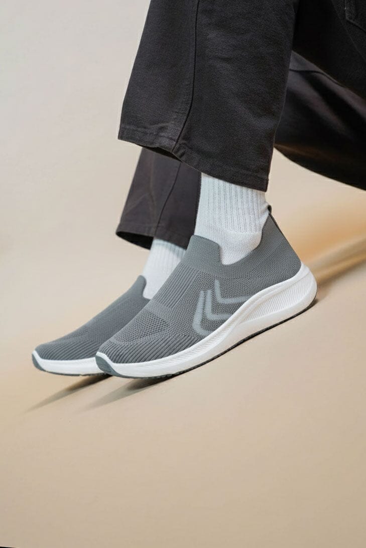 Walk Men's Classic Slip On Sneakers
