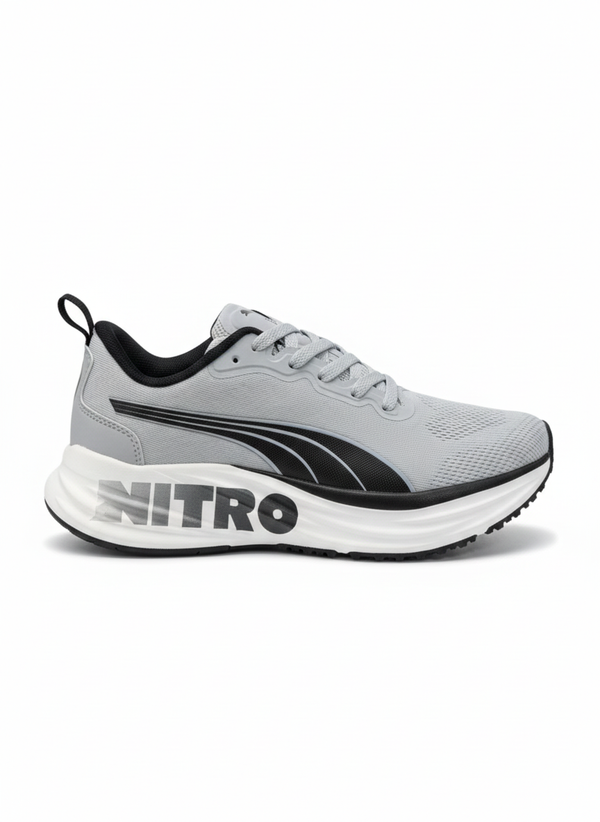 Lightweight Black Runner (Dot Perfect)