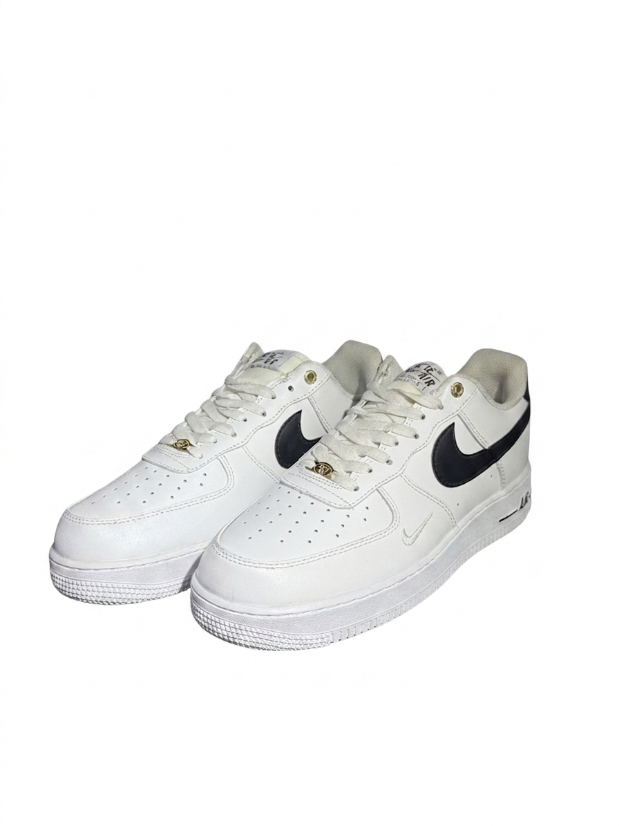 PREMIUM CLASSIC SNEAKERS