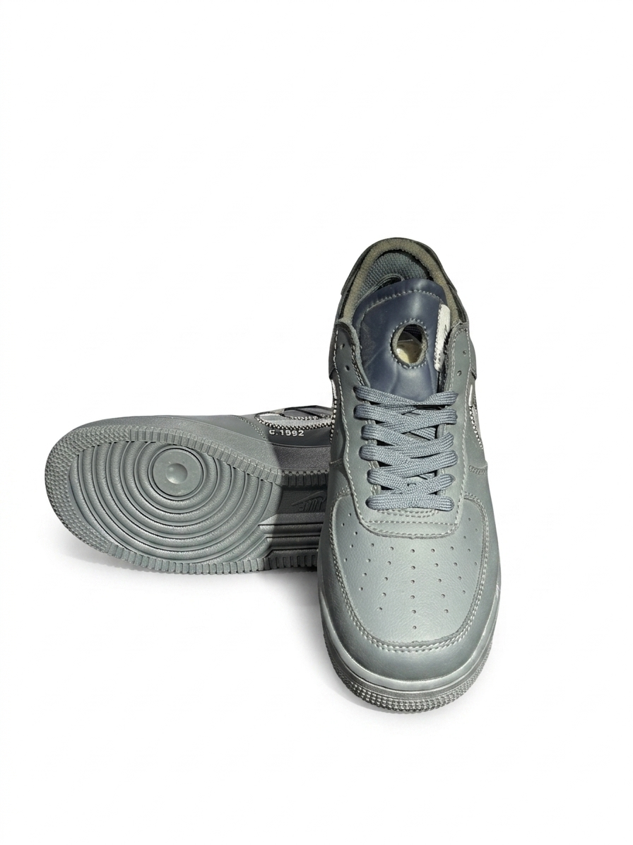 PREMIUM CLASSIC SNEAKERS