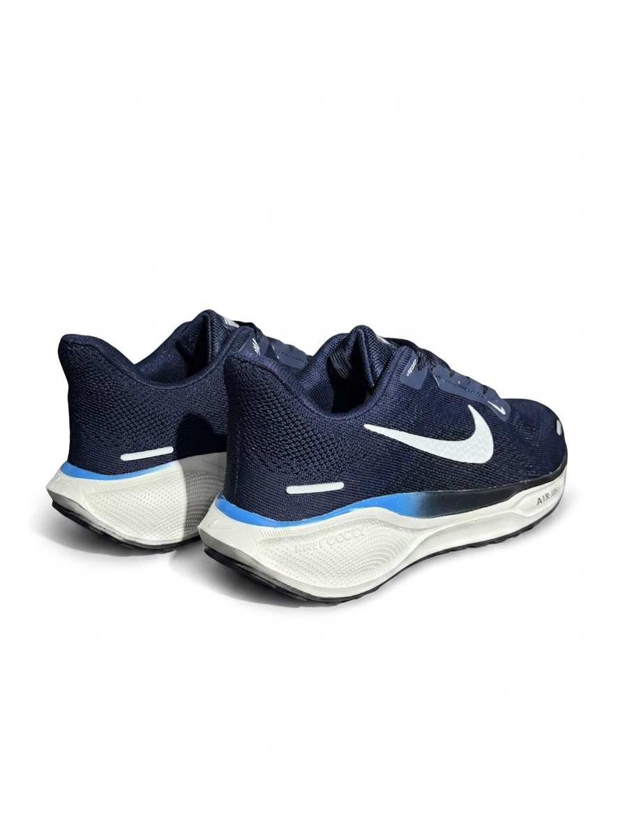 Lightweight Runner (Dot Perfect)