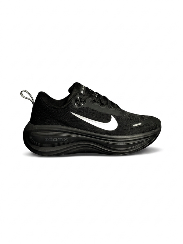 Lightweight Runner (Dot Perfect)