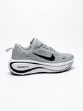 Lightweight Runner (Dot Perfect)