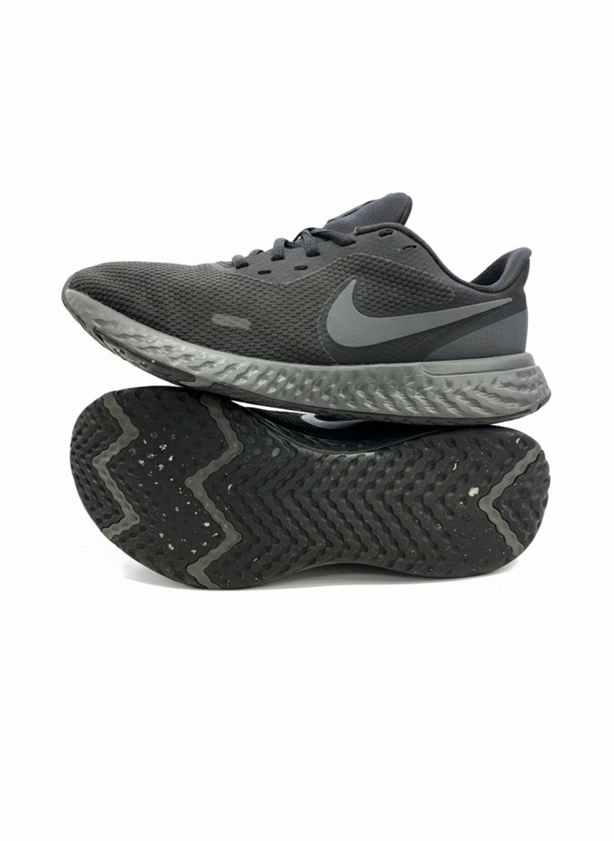 Thrifted Nike Revolution 5 Running Shoes Size 43